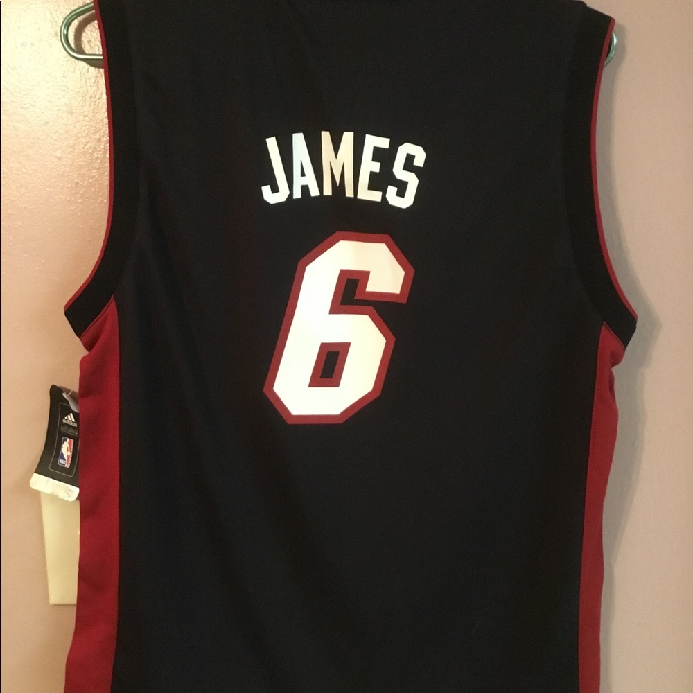 Youth boys adidas, L.james, players jersey
